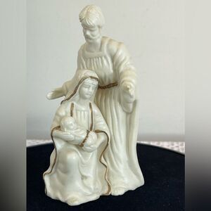 Vintage Christmas Holly Family || Vintage ceramic nativity scene || Holly family